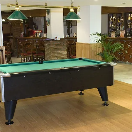 Mijas Costa Oasis By Grangefield Oasis Club 3* Sitio de Calahonda