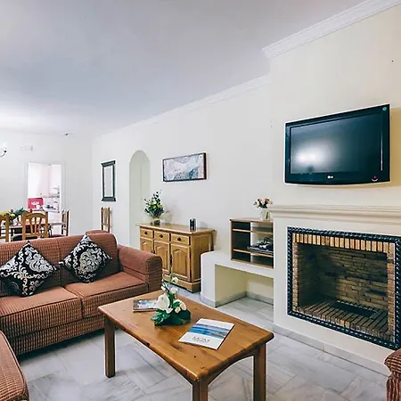 Aparthotel Mijas Costa Oasis By Grangefield Oasis Club 3*